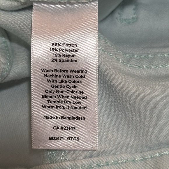 Talbots Signature Slim Ankle Jeans - Picture 9 of 10